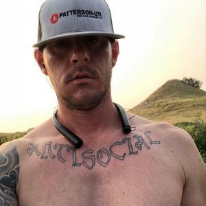 Meet your Posher, Nicholas